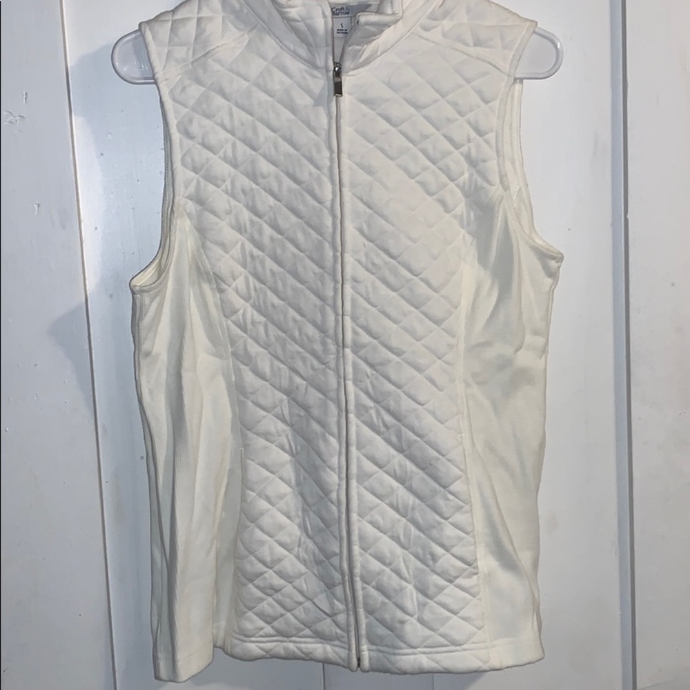 Vest - Picture 2 of 3
